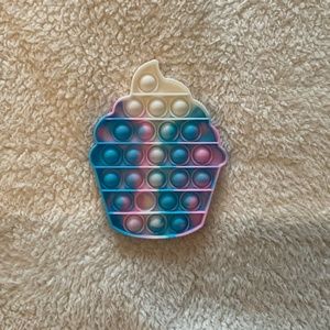 Ice cream shaped Multicolored Pop-It 25 pops